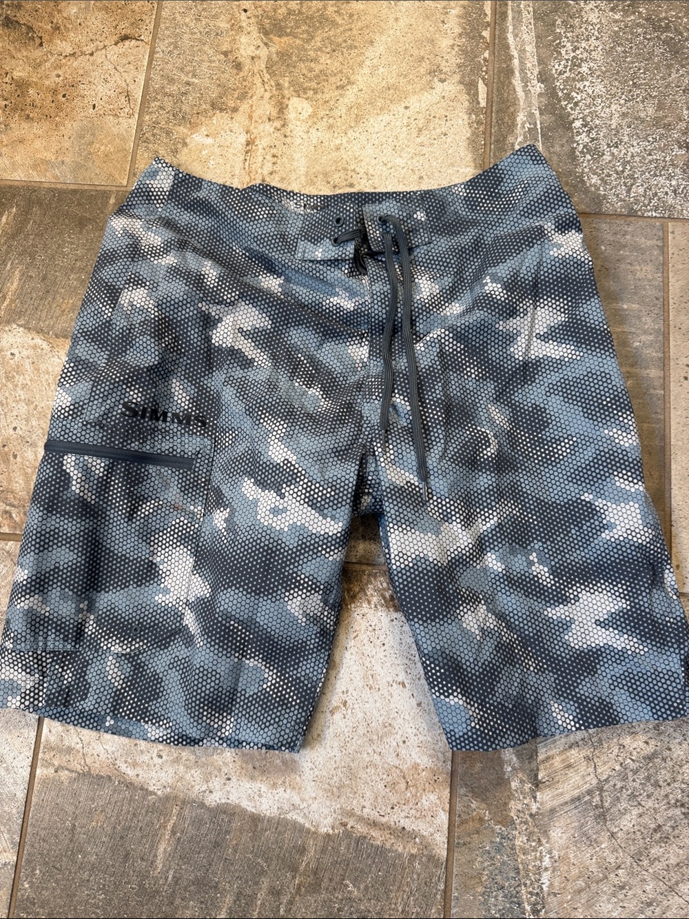 Simms Men's Blue-Gray Camo Board Shorts